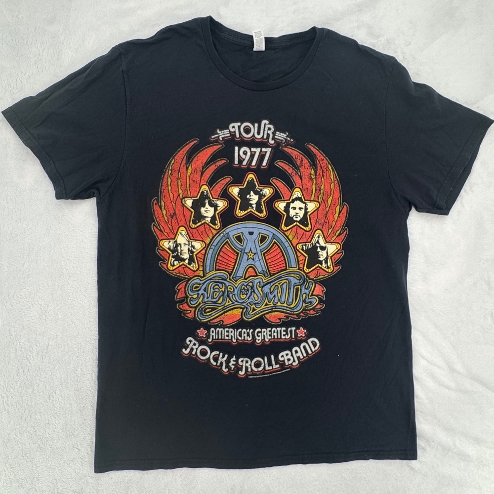 Aerosmith 1977 Tour Graphic T-Shirt Size Large Black Fruit of the Loom Sofspun